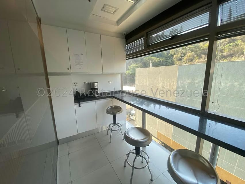 Comercial (Oficina) en Venta en Macaracuay, Distrito Metropolitano - 16