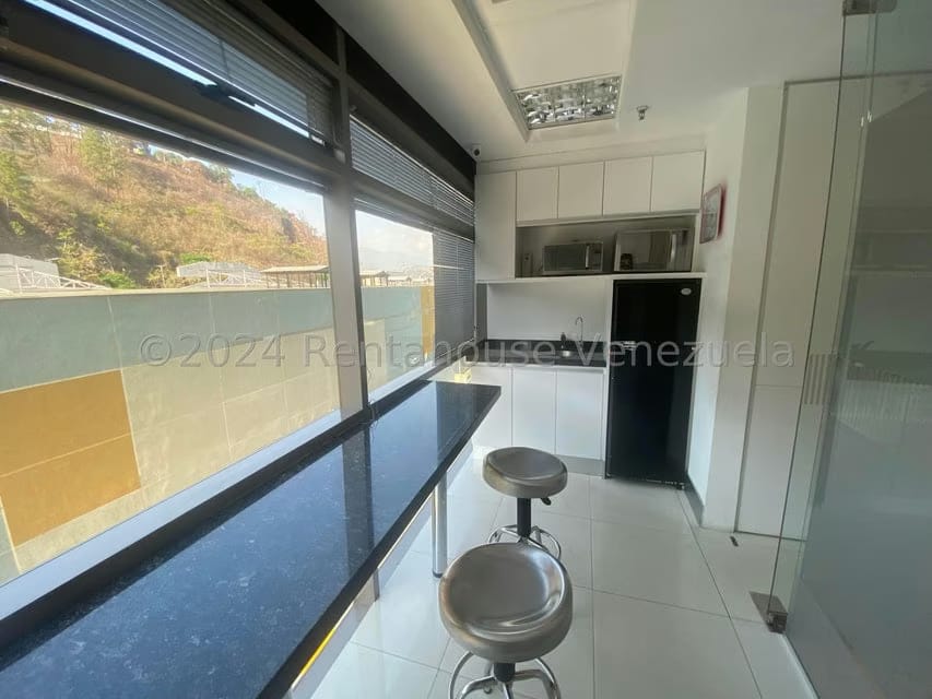 Comercial (Oficina) en Venta en Macaracuay, Distrito Metropolitano - 17