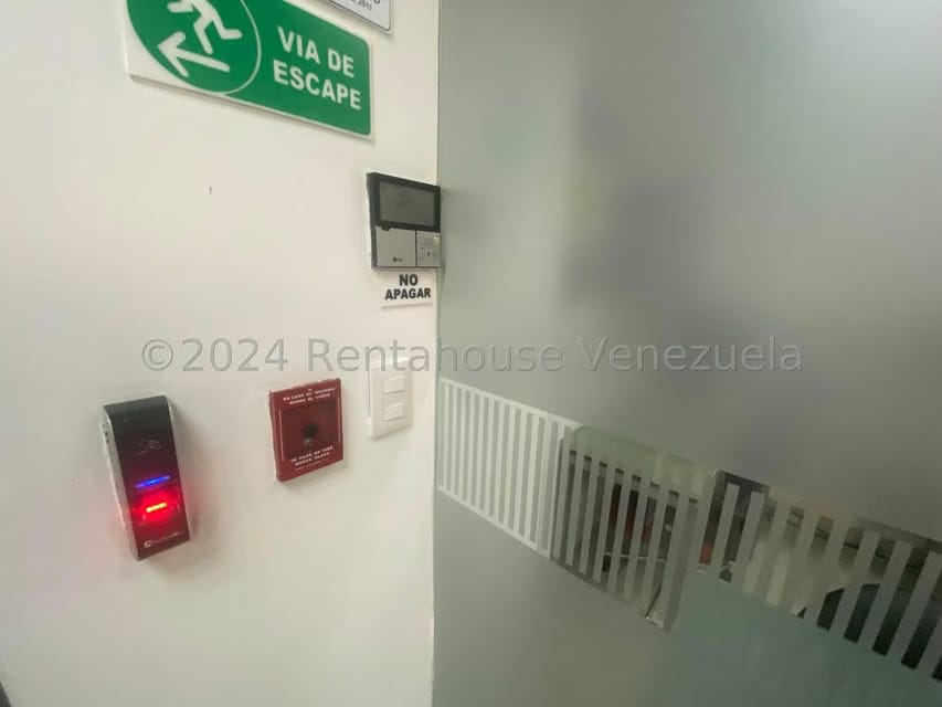 Comercial (Oficina) en Venta en Macaracuay, Distrito Metropolitano - 19