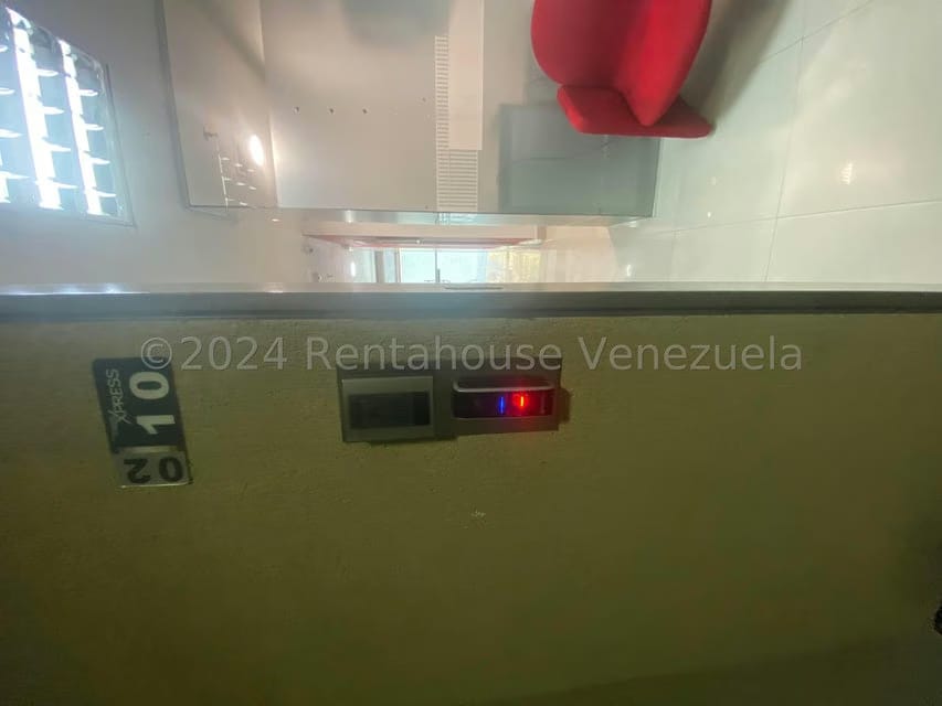 Comercial (Oficina) en Venta en Macaracuay, Distrito Metropolitano - 20