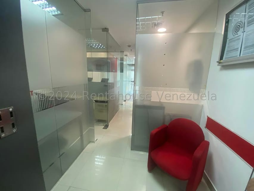 Comercial (Oficina) en Venta en Macaracuay, Distrito Metropolitano - 22