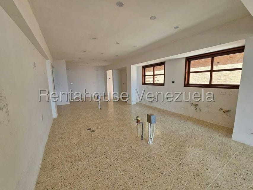 Casa (Multipes Niveles) en Venta en La Lagunita Country Club, Distrito Metropolitano - 19