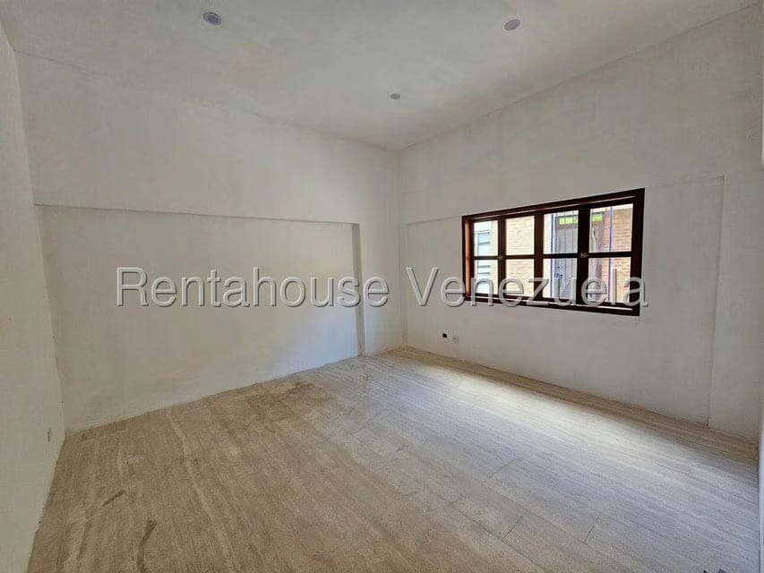 Casa (Multipes Niveles) en Venta en La Lagunita Country Club, Distrito Metropolitano - 21