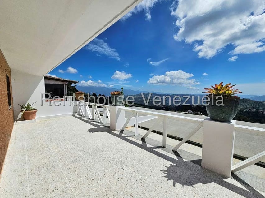 Casa (Multipes Niveles) en Venta en La Lagunita Country Club, Distrito Metropolitano - 30