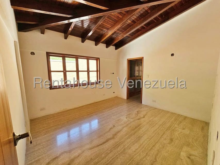 Casa (Multipes Niveles) en Venta en La Lagunita Country Club, Distrito Metropolitano - 35