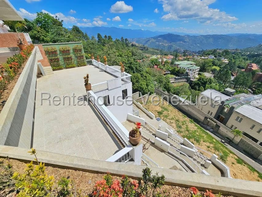 Casa (Multipes Niveles) en Venta en La Lagunita Country Club, Distrito Metropolitano - 56
