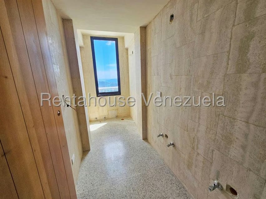 Casa (Multipes Niveles) en Venta en La Lagunita Country Club, Distrito Metropolitano - 69