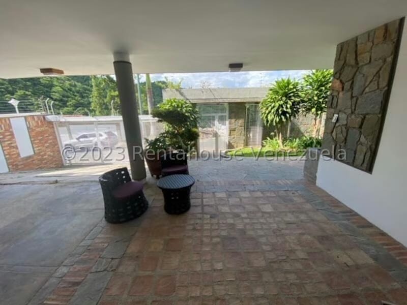 Casa (1 Nivel) en Venta en Prados del Este, Distrito Metropolitano - 14