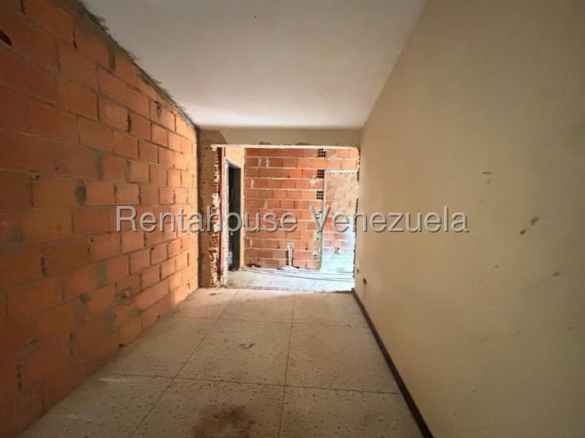 Casa (Multipes Niveles) en Venta en Del Este, Lara - 30
