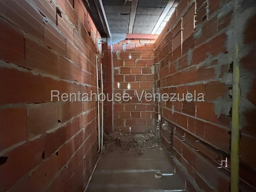 Casa (Multipes Niveles) en Venta en Del Este, Lara - 8