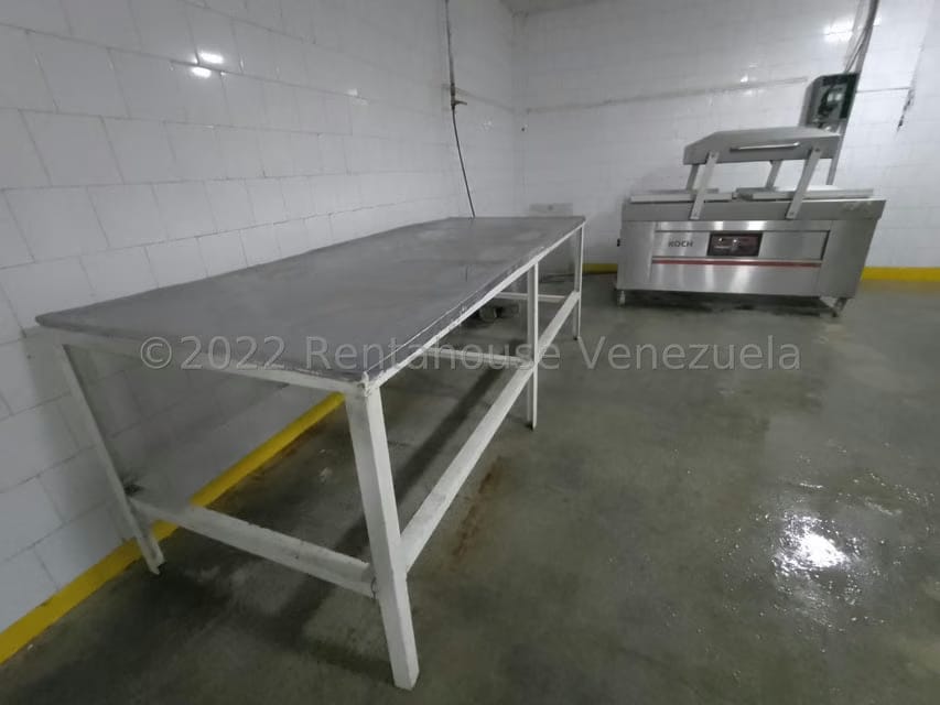 Negocios y Empresas (Manufactura) en Venta en Zona Industrial Los Tanques, Aragua - 58