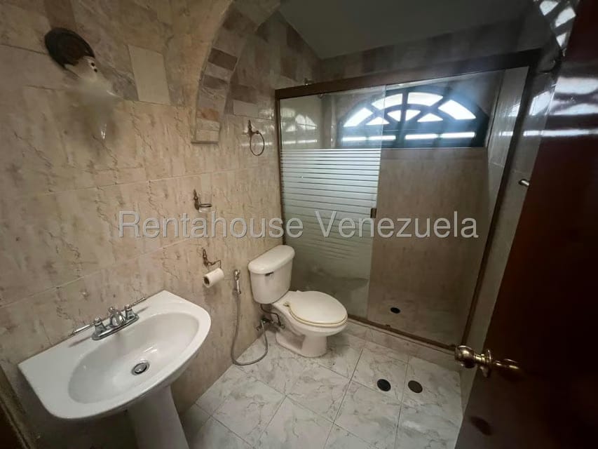 Casa (Multipes Niveles) en Venta en Lomas de Monte Claro, Distrito Metropolitano - 13