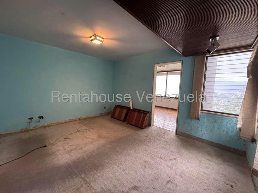 Apartamento (1 Nivel) en Venta en Lomas de Prados del Este, Distrito Metropolitano - 14