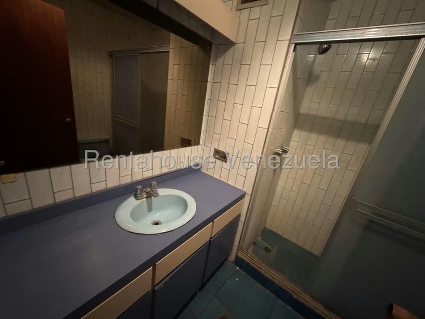 Apartamento (1 Nivel) en Venta en Lomas de Prados del Este, Distrito Metropolitano - 19