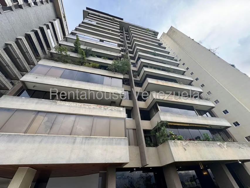 Apartamento (1 Nivel) en Venta en Lomas de Prados del Este, Distrito Metropolitano - 41