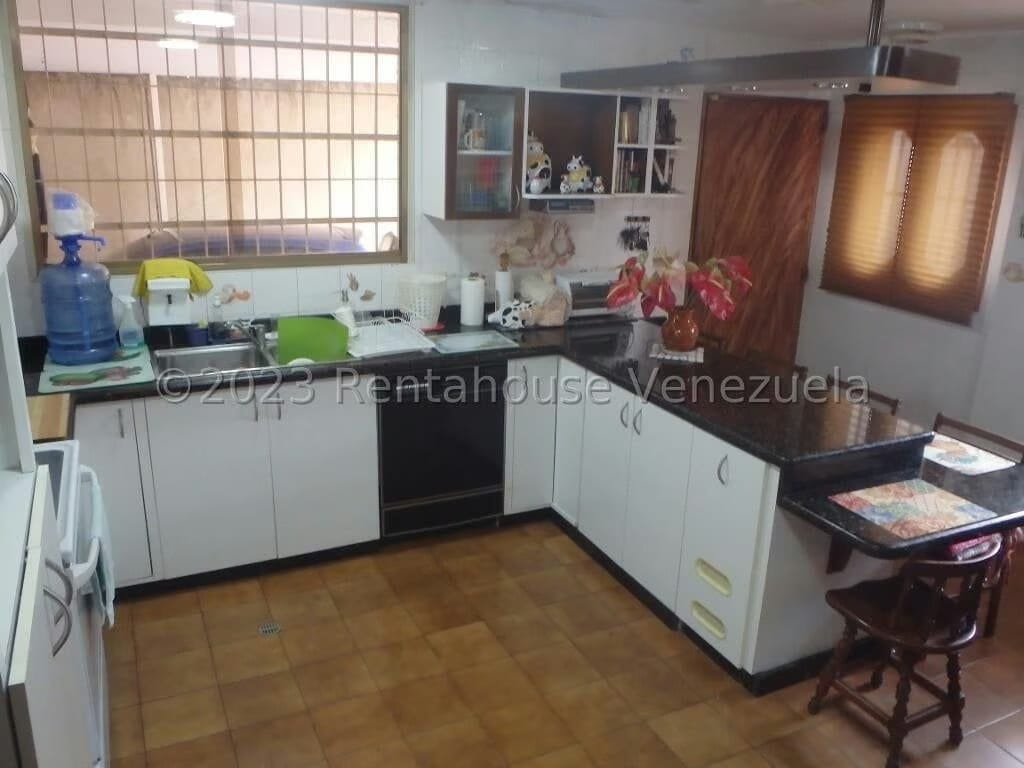 CASA EN VENTA SELENE MARIN MLS#23-30102 - 4