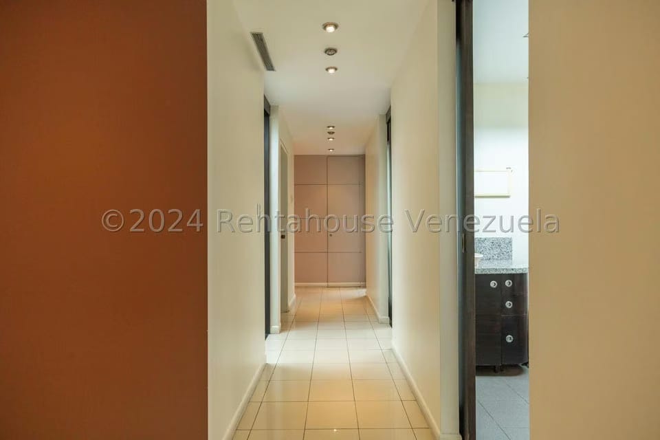 Comercial (Consultorio Medico) en Venta en Santa Paula, Distrito Metropolitano - 20