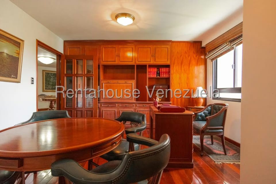 Apartamento (1 Nivel) en Alquiler en Colinas de Valle Arriba, Distrito Metropolitano - 16