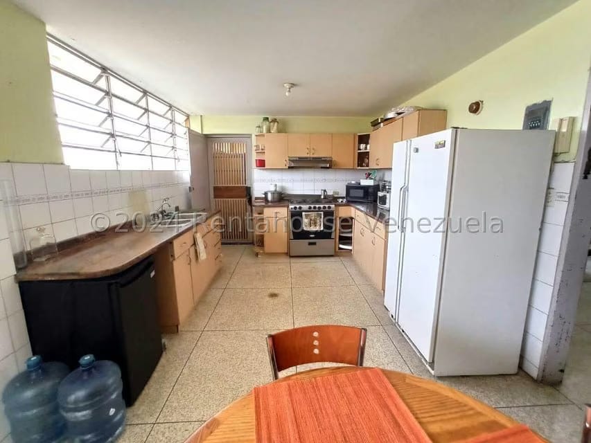 Casa (Multipes Niveles) en Venta en Los Dos Caminos, Distrito Metropolitano - 8