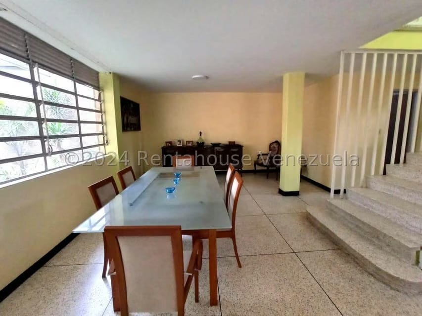 Casa (Multipes Niveles) en Venta en Los Dos Caminos, Distrito Metropolitano - 10
