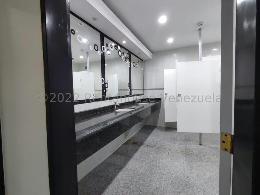 Comercial (Local Comercial) en Venta en Zona Centro, Aragua - 19