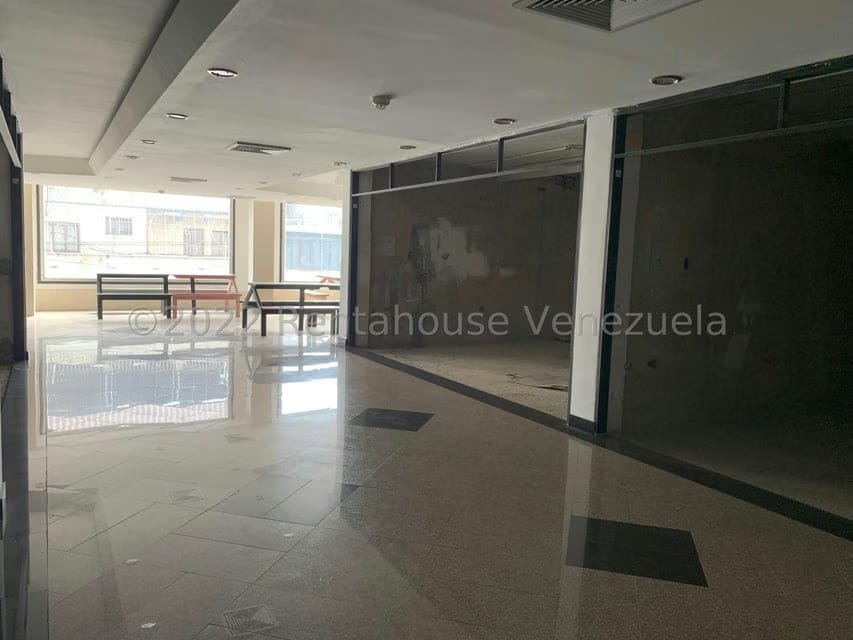 Comercial (Local Comercial) en Venta en Zona Centro, Aragua - 10
