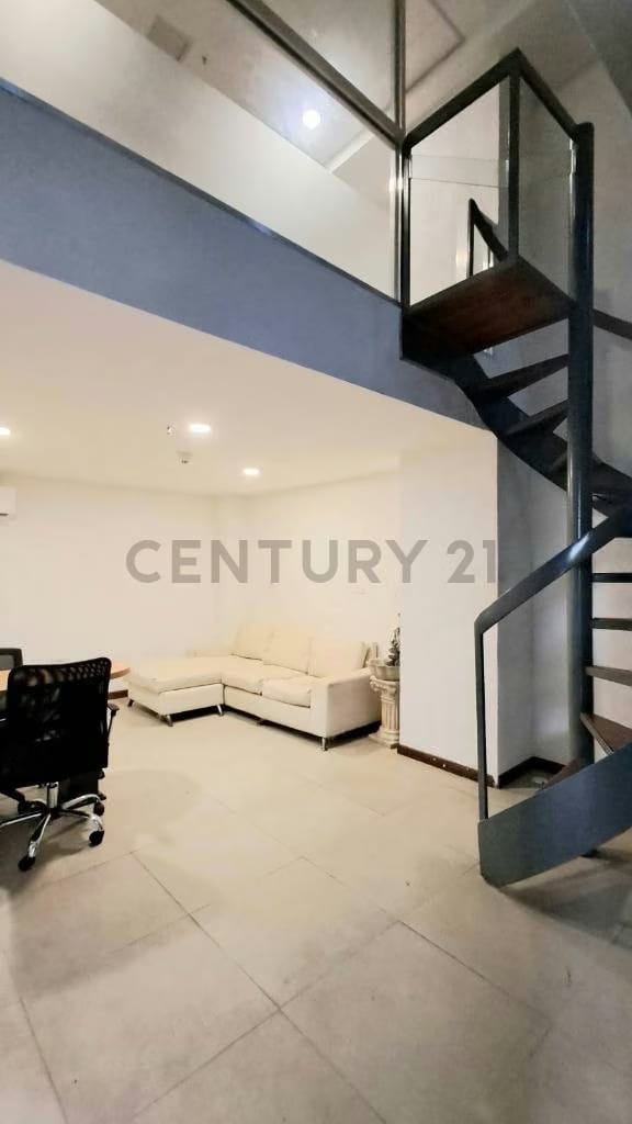 Oficina privada, Centro Comercial Caribbean Mall Local Comercial Moderno - 4