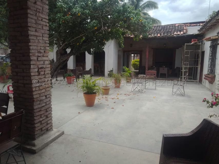 Comercial (Local Comercial) en Alquiler en Municipio Jimenez, Lara - 4