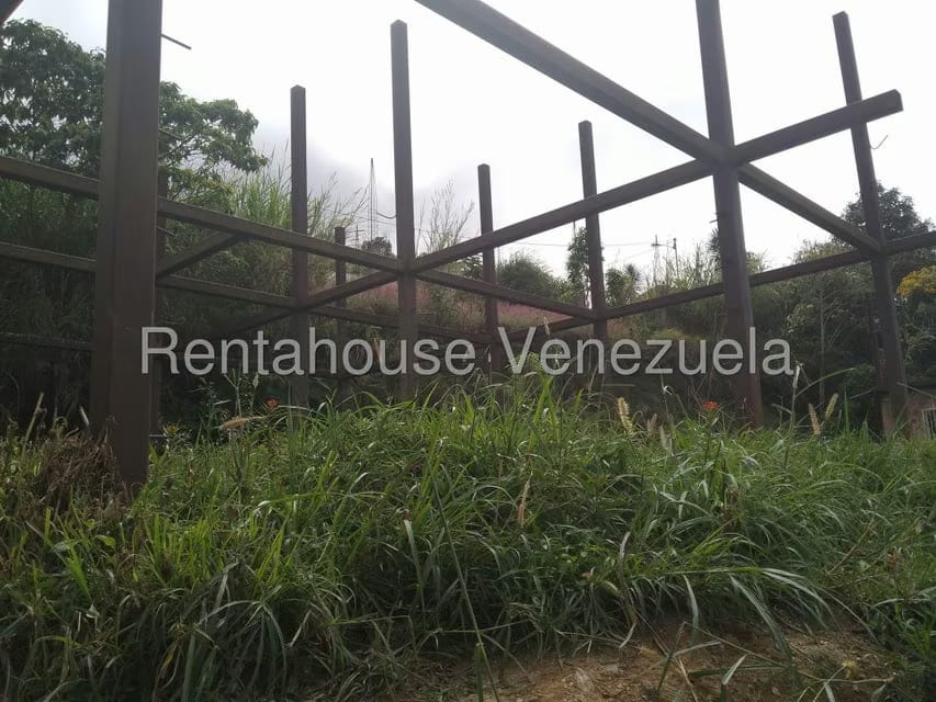 Terreno (Residencial) en Venta en El Junquito, Distrito Metropolitano - 7