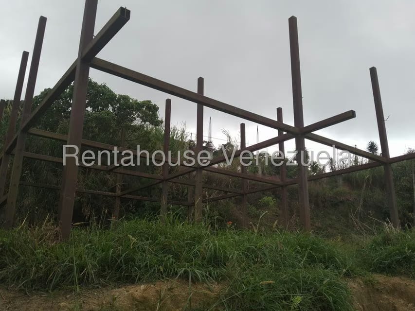 Terreno (Residencial) en Venta en El Junquito, Distrito Metropolitano - 10