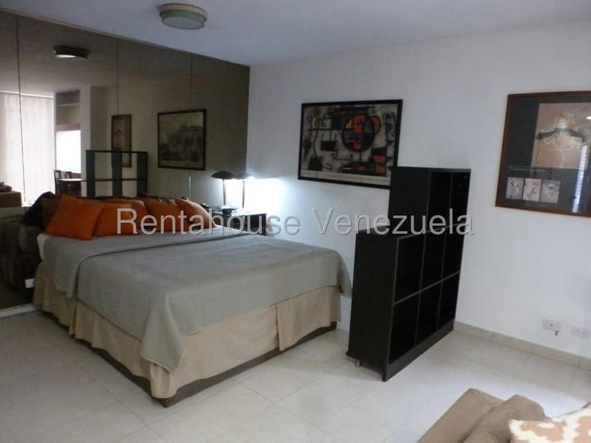 Apartamento (1 Nivel) en Alquiler en Lomas de Las Mercedes, Distrito Metropolitano - 20