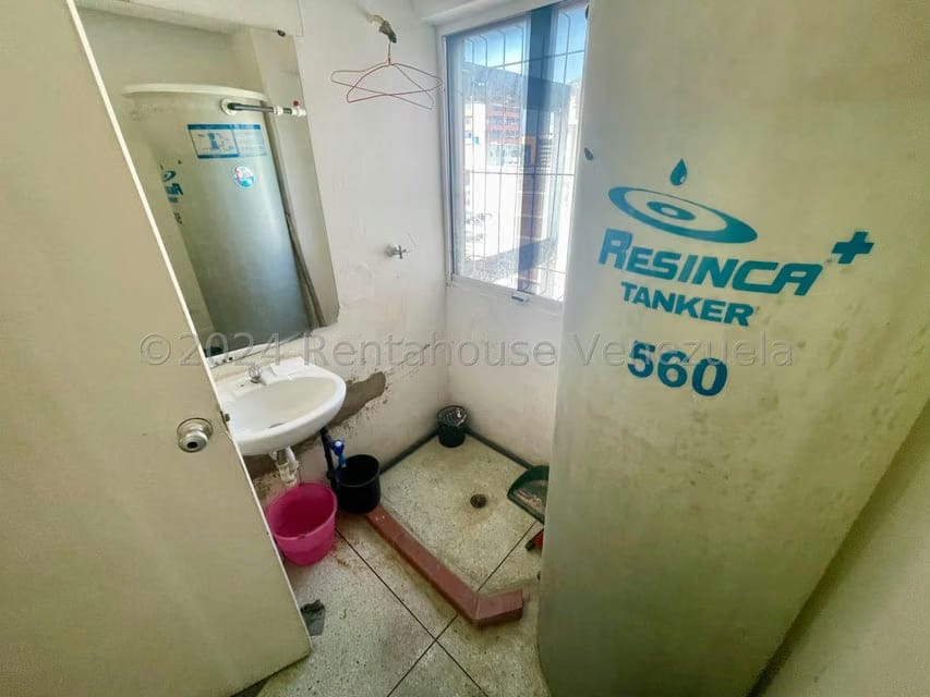 Comercial (Local Comercial) en Alquiler en Centro, Lara - 13