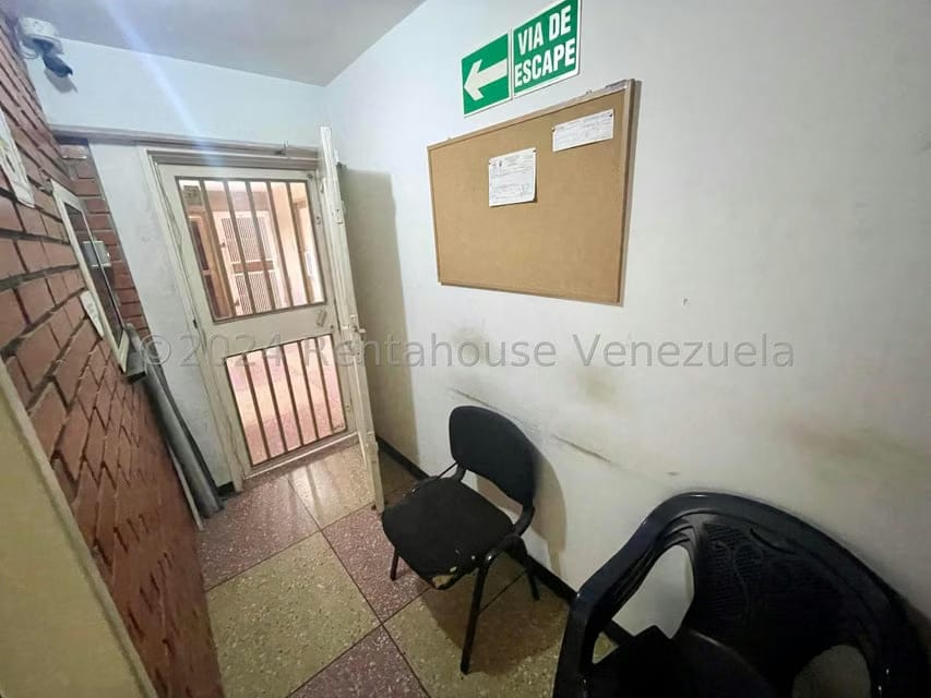 Comercial (Local Comercial) en Alquiler en Centro, Lara - 4