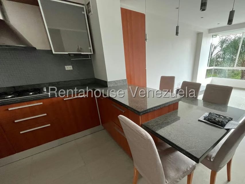 Apartamento (1 Nivel) en Alquiler en La Boyera, Distrito Metropolitano - 6