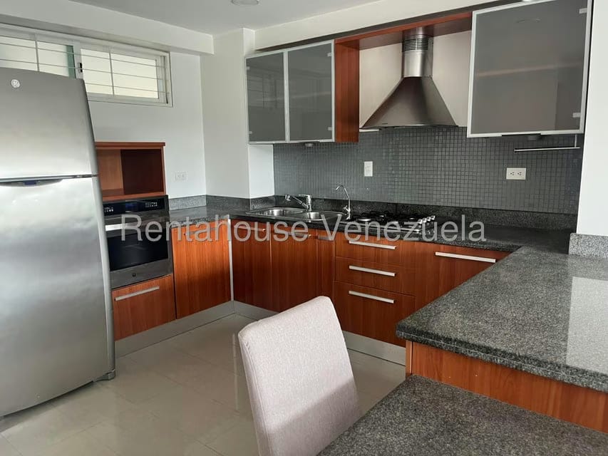 Apartamento (1 Nivel) en Alquiler en La Boyera, Distrito Metropolitano - 7