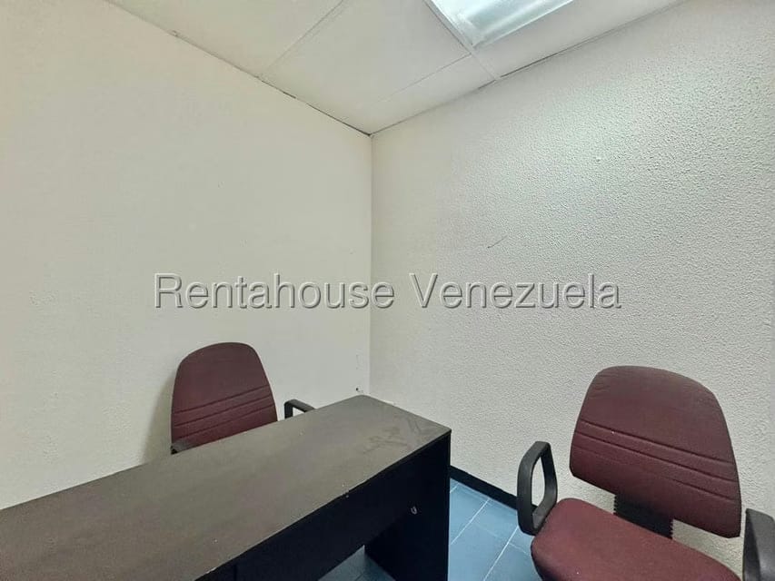 Comercial (Local Comercial) en Venta en Montalban II, Distrito Metropolitano - 25