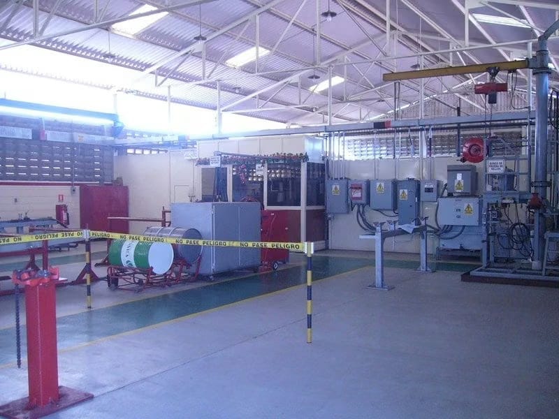 Comercial (Galpon - Deposito) en Venta en Zona Industrial Sur, Zulia - 14