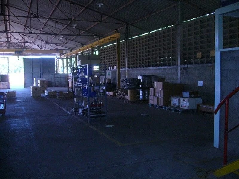 Comercial (Galpon - Deposito) en Venta en Zona Industrial Sur, Zulia - 8
