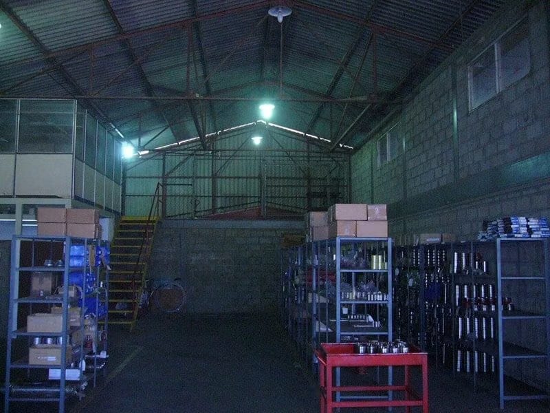 Comercial (Galpon - Deposito) en Venta en Zona Industrial Sur, Zulia - 9