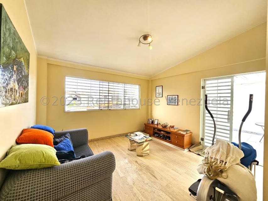Casa (Duplex) en Venta en Zona Este, Lara - 19
