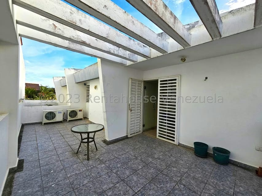 Casa (Duplex) en Venta en Zona Este, Lara - 20