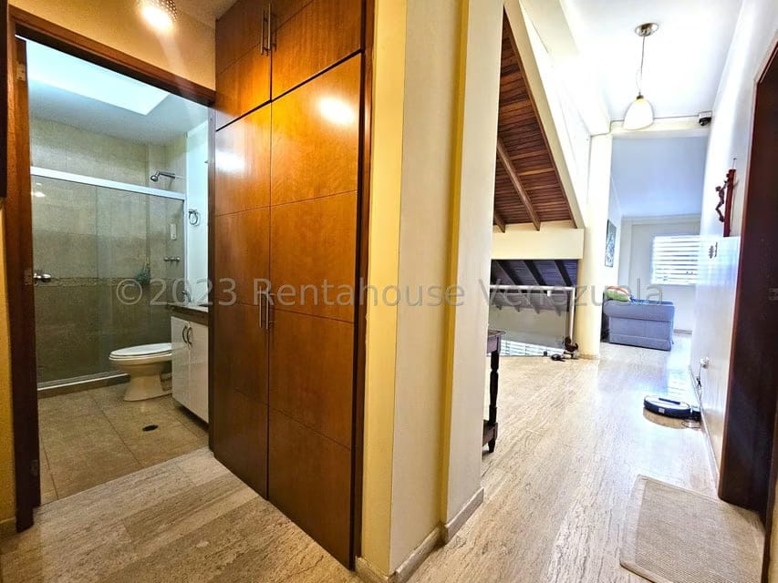Casa (Duplex) en Venta en Zona Este, Lara - 21