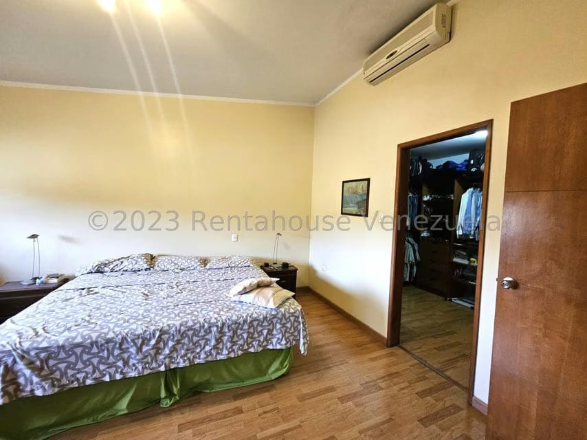 Casa (Duplex) en Venta en Zona Este, Lara - 23