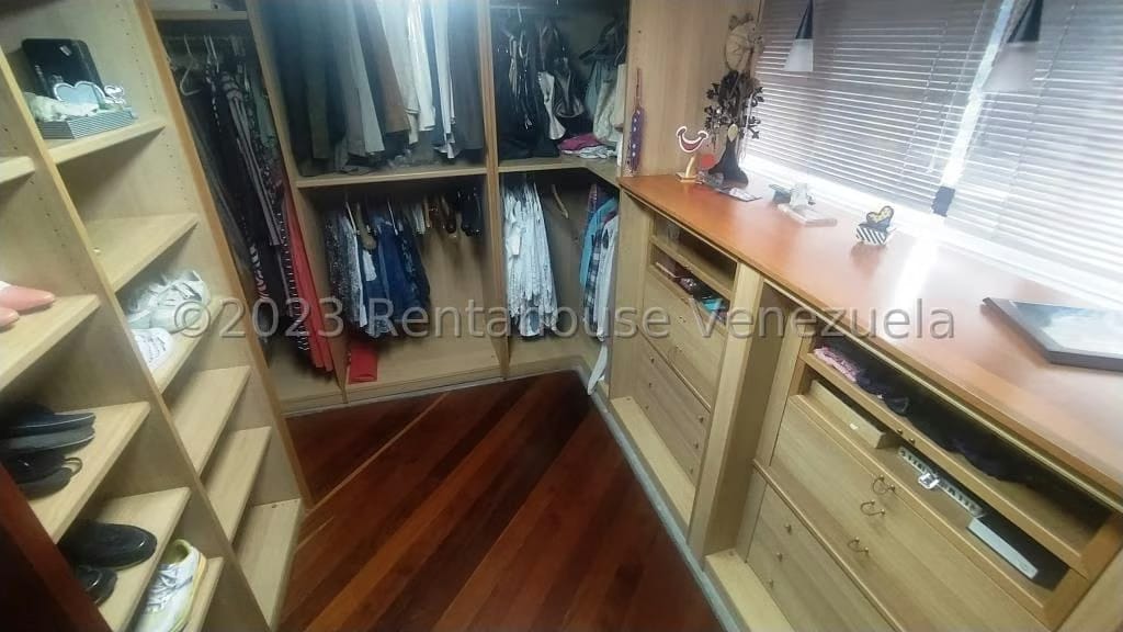 Apartamento (Multiples Niveles) en Venta en Mampote, Miranda - 20