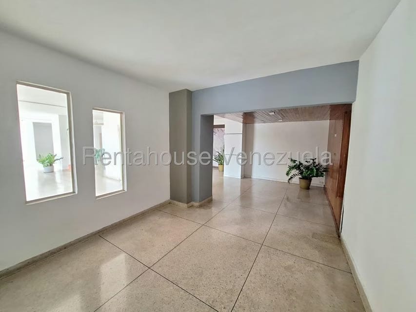Apartamento (1 Nivel) en Venta en La Trigaleña, Carabobo - 21