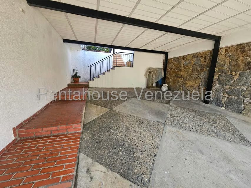 Casa (Colonial) en Venta en Baruta, Distrito Metropolitano - 19