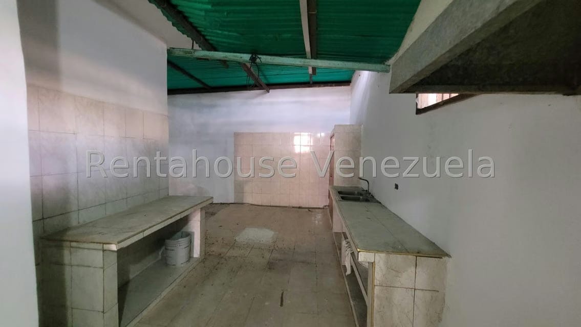 Comercial (Local Comercial) en Venta en Centro, Falcon - 14