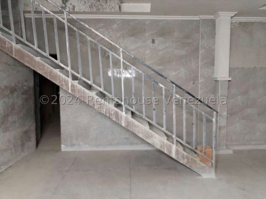 Comercial (Edificio) en Venta en Avenida Bolivar Sur, Carabobo - 27