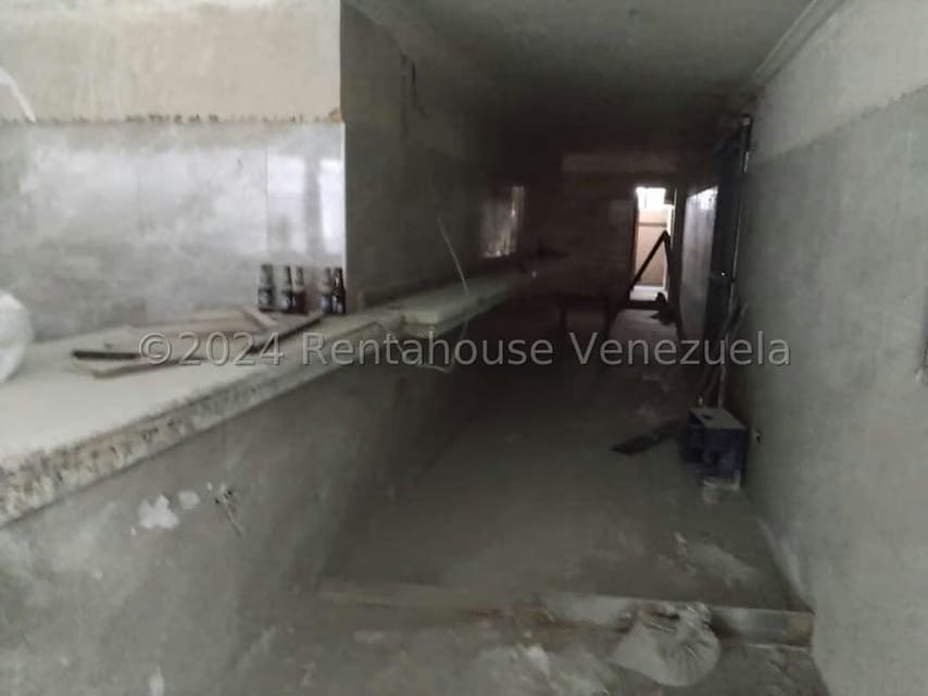 Comercial (Edificio) en Venta en Avenida Bolivar Sur, Carabobo - 33