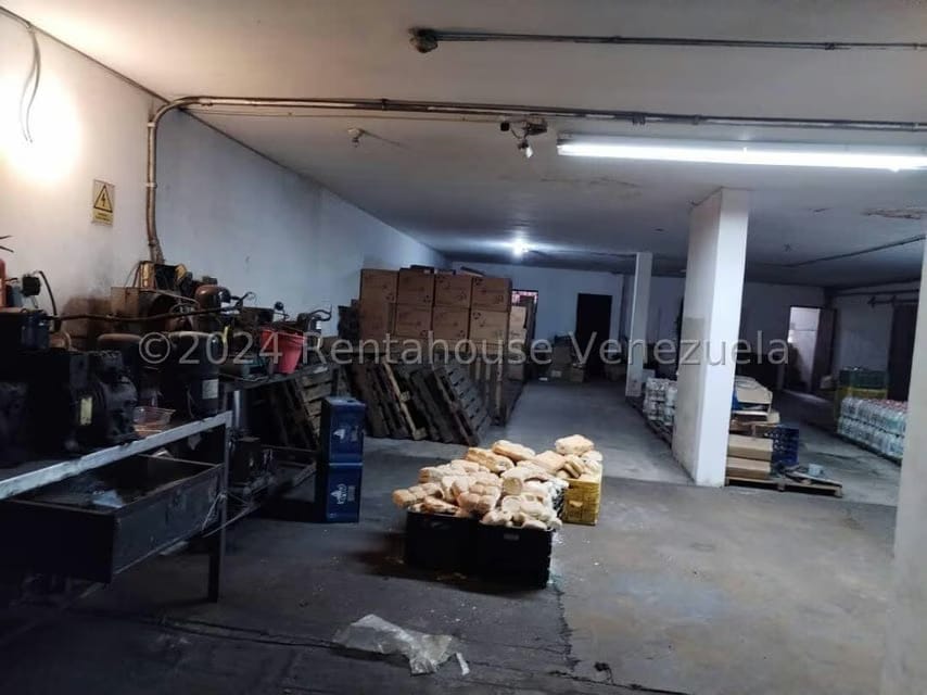Comercial (Edificio) en Venta en Avenida Bolivar Sur, Carabobo - 47